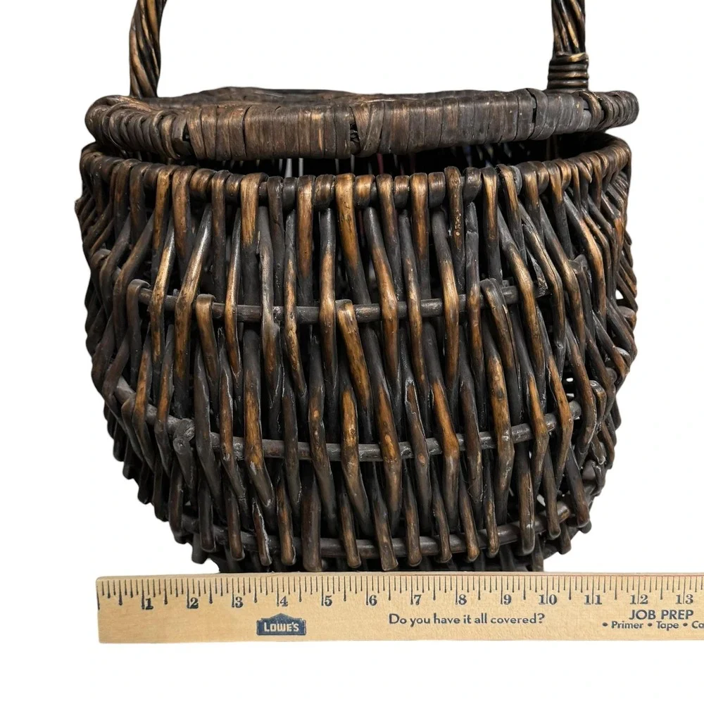 Wicker Lidded‎ Picnic Basket 16